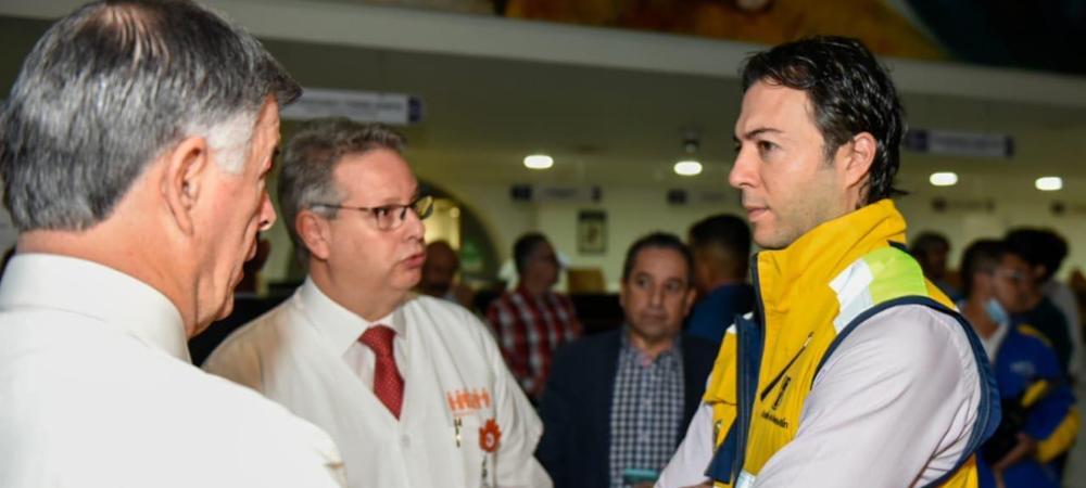 Alcalde de Medellín recorre y verifica preparación de la red hospitalaria ante coronavirus